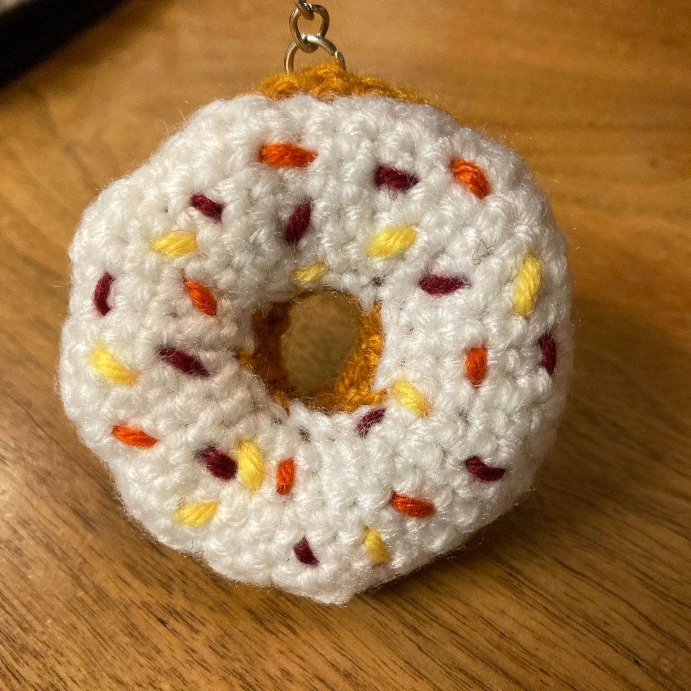 Fall Donut Keychain - Picture 2 of 4